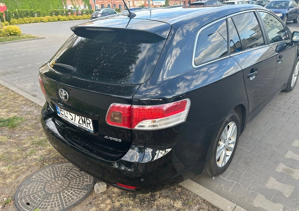 Toyota Avensis cena 32900 przebieg: 158000, rok produkcji 2010 z Łódź małe 191